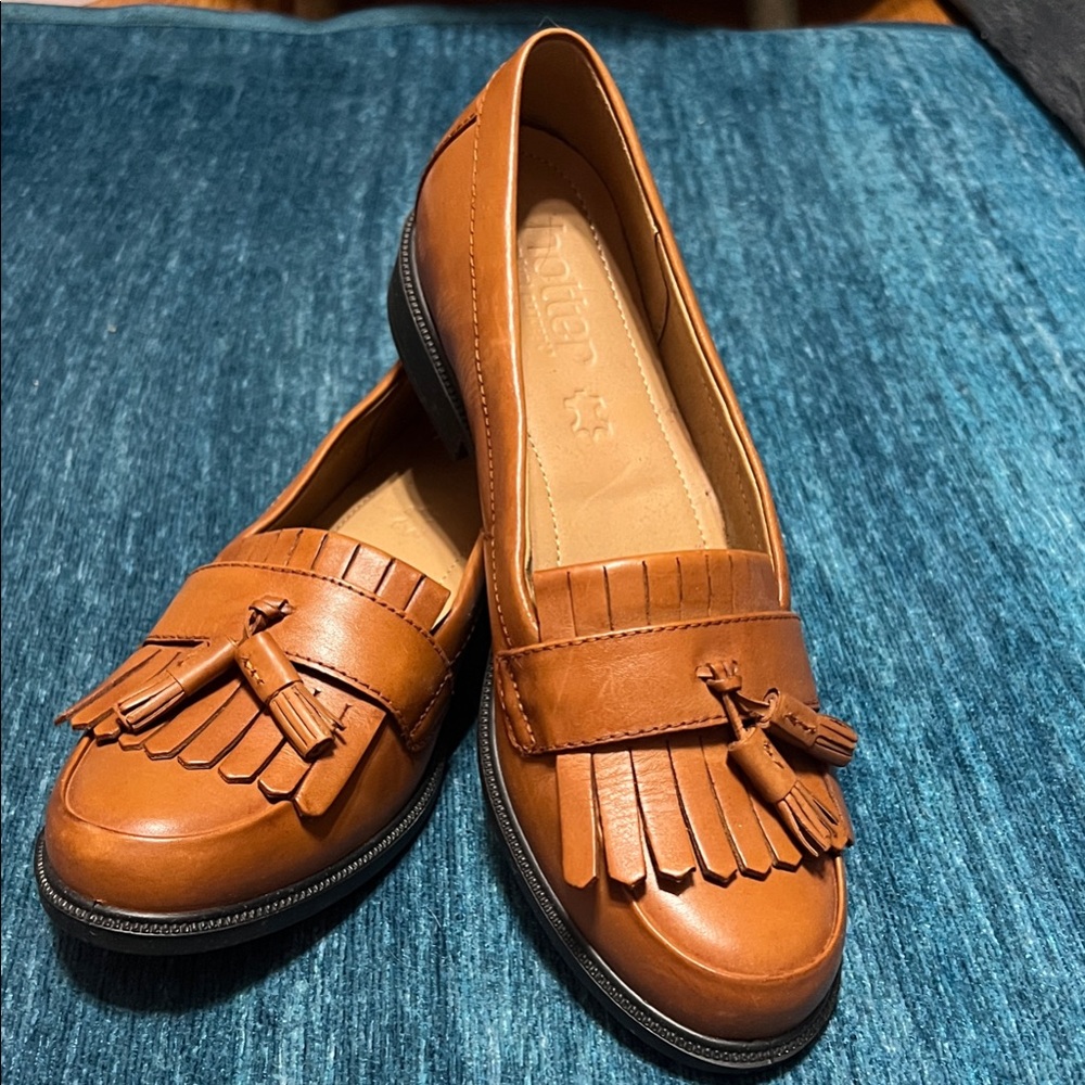 Hotter Women's Tan Tassel Loafers